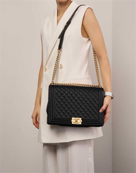 chanel le boy flap shoulder bag price|chanel black boyfriend bag.